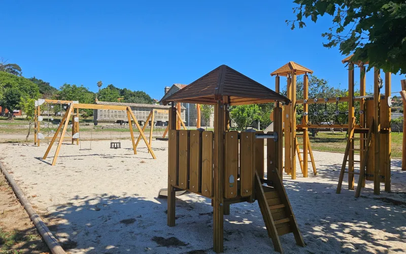 Parque infantil Ledicia Camper Park